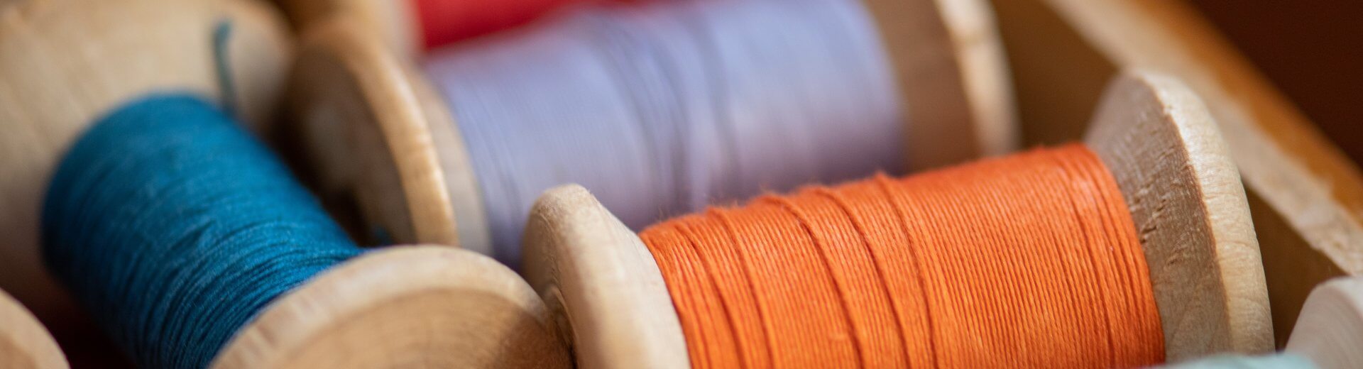 L'ARMOIRE SANS FIN - Troc & ateliers textiles ° Mode circulaire